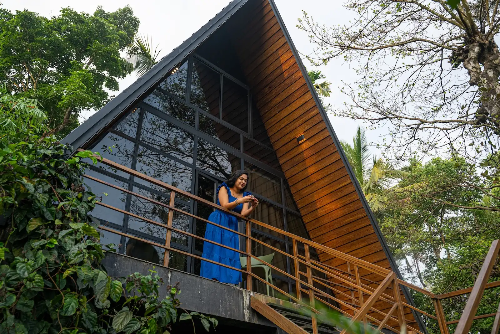 Robusta Retreat Mountain View Cottage